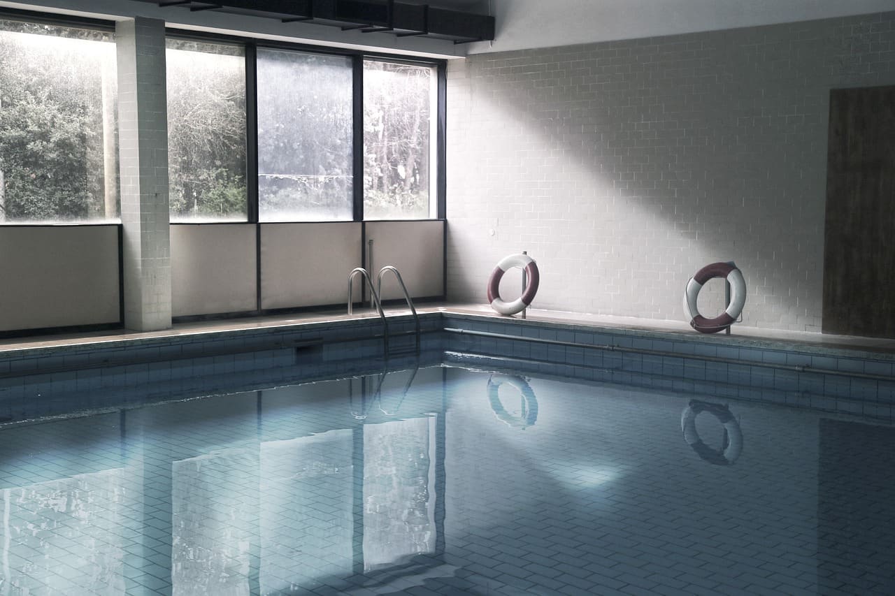 piscine couverte en copropriété